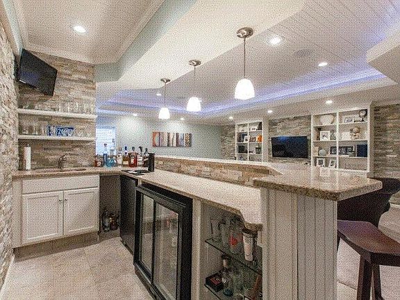 Basement wet Bar and Kegerator