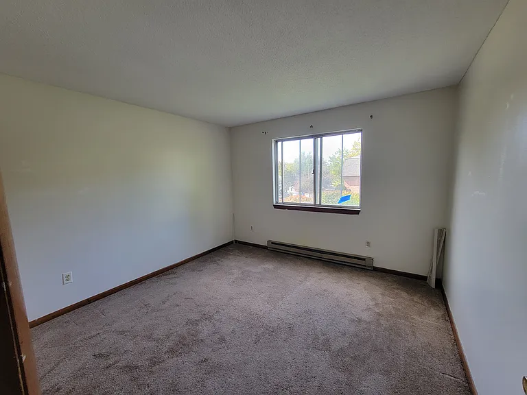 3185 E Main St #5 — Photo 11