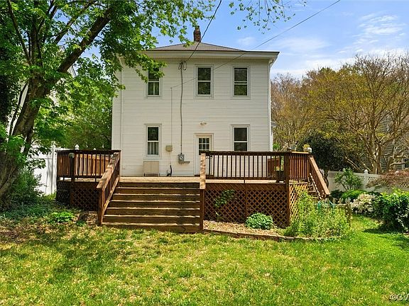 4th image of 806 W 31st St