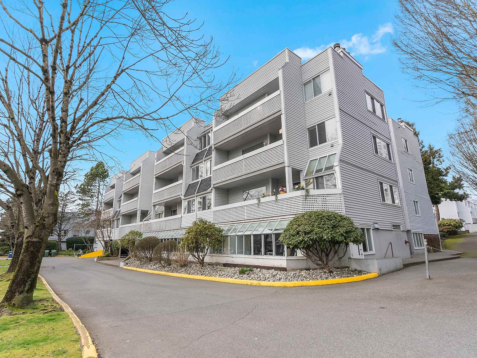 7431 Blundell Rd #320, Richmond, BC V6Y 3G8 | MLS #R2979311 | Zillow