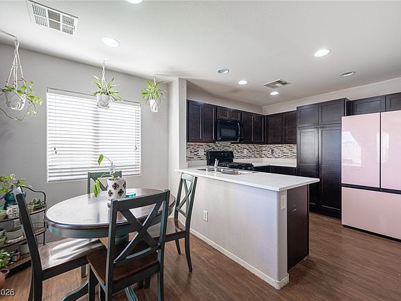5th image of 4829 Valmark Dr