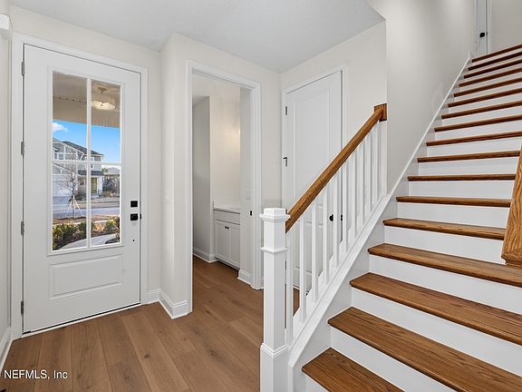 5th image of 55 ASPENDALE Road