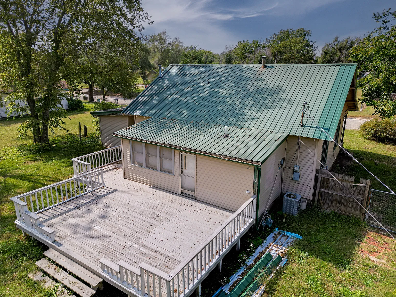 3 bed, 1528 sqft, $850 — Photo 2