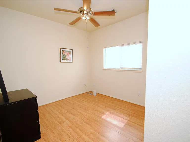 6363 Provident Green Dr — Photo 23