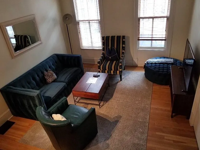 40 Hanson St #2 — Photo 9