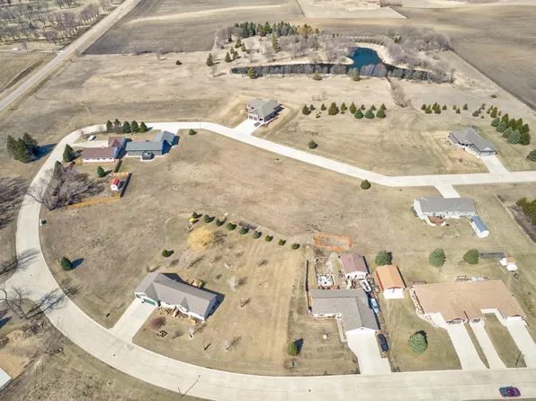 1621 365th Ave, Estherville, IA 51334