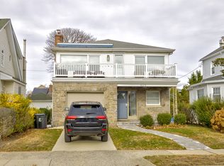 625 E Beech St, Long Beach, NY 11561