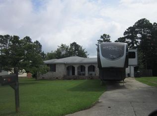 1939 Robin Cir, Milledgeville, GA 31061