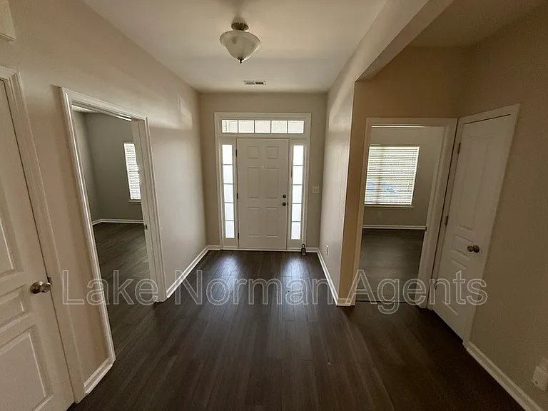 11613 Truan Ln — Photo 3