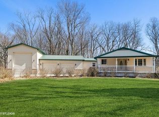 9450 Community Hall Rd, Union Pier, MI 49129