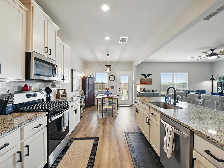11041 Bass Creek Trl — Photo 12