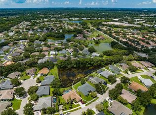 2252 Island Creek Rd, Sarasota, FL 34240