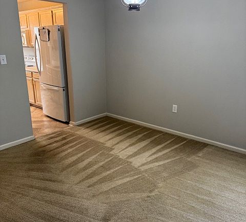 4th image of 505 Campsen Villa Ct