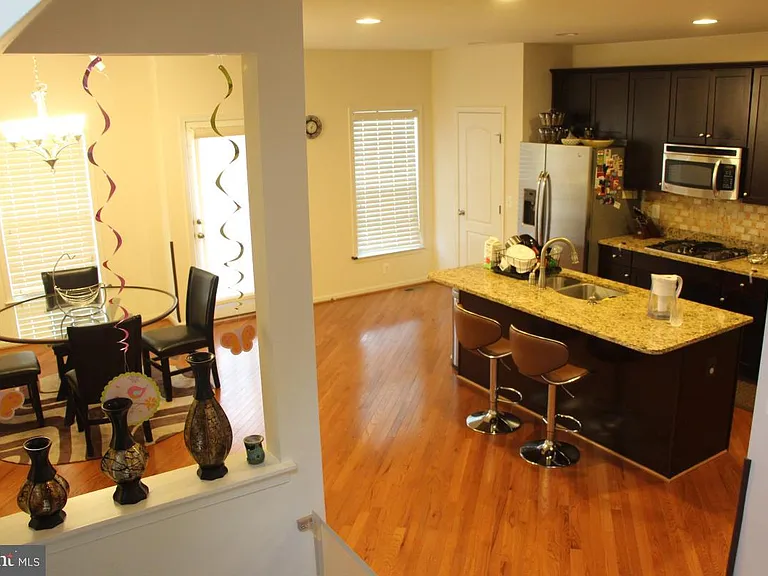 42387 Trellis Sq — Photo 5
