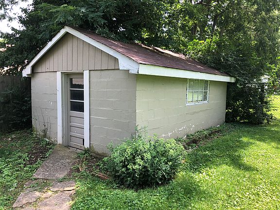 4th image of 203 Bolser Ave
