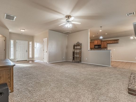 2nd image of 1028 Mollie Rausch Ln