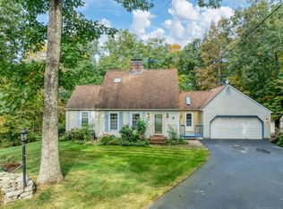 36 Mountain Rd, Colchester, CT 06415