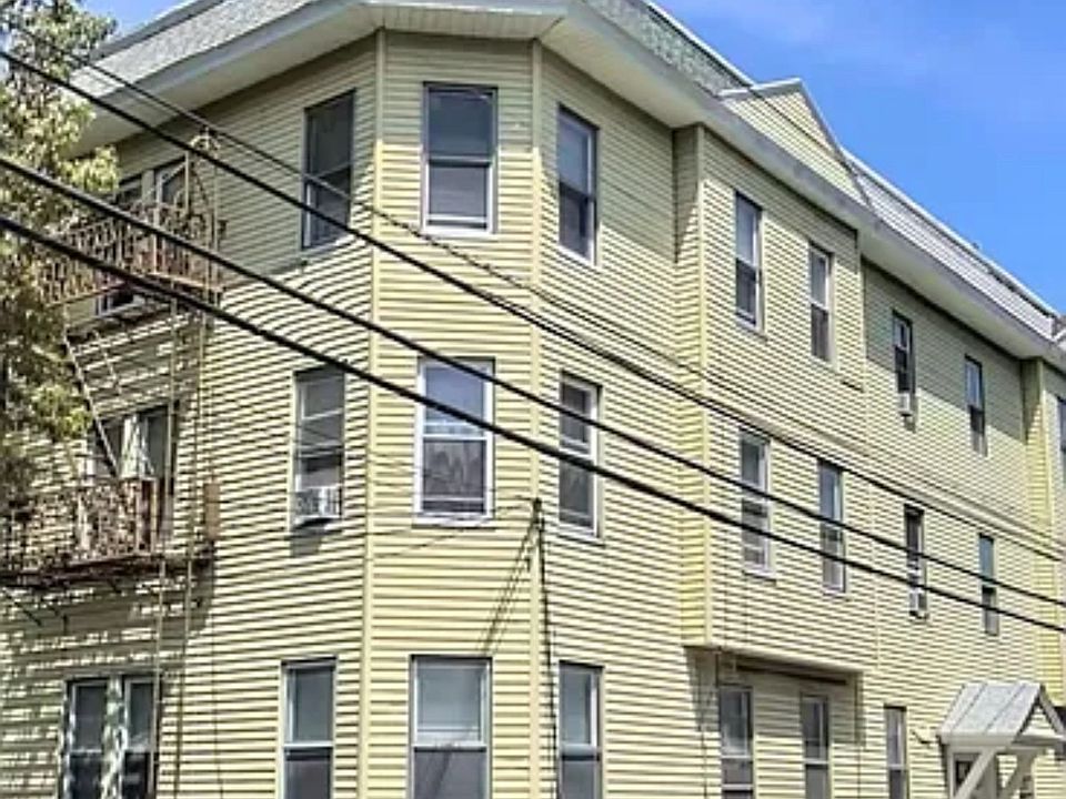 1st image of 21 Vail St #303