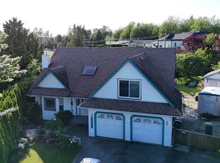 14505 89th Ave, Surrey, BC V3R 8B2