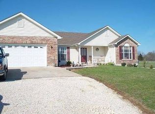 230 Victory Ct, Moscow Mills, MO 63362