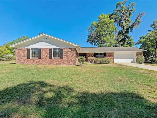 4704 Beachmont Dr, Valrico, FL 33596