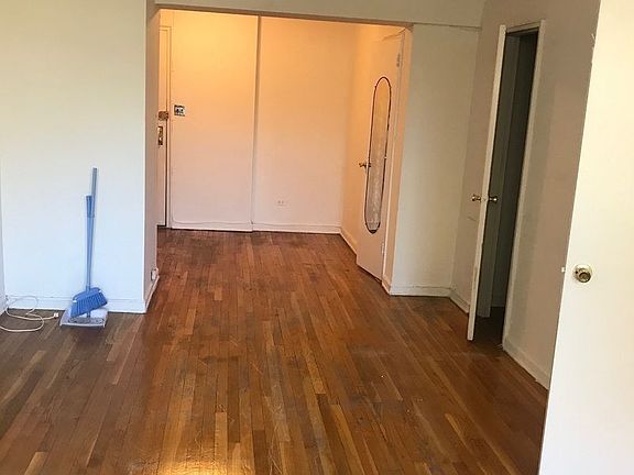 3rd image of 142-10 Hoover Ave #219