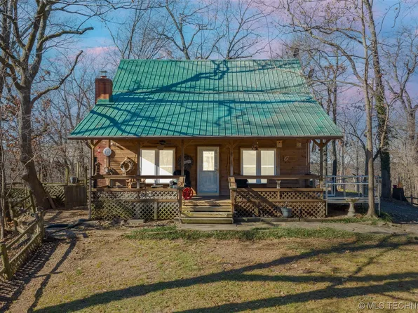 136 Oak Ridge Rd, Salina, OK 74365