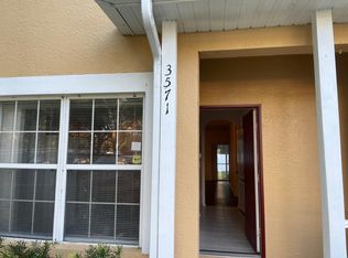 3571 High Hampton Cir, Tampa, FL 33610