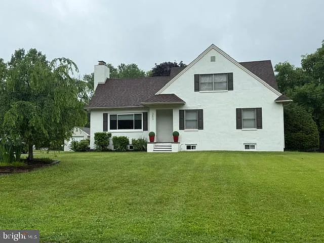 353 S Old Middletown Rd — Photo 1
