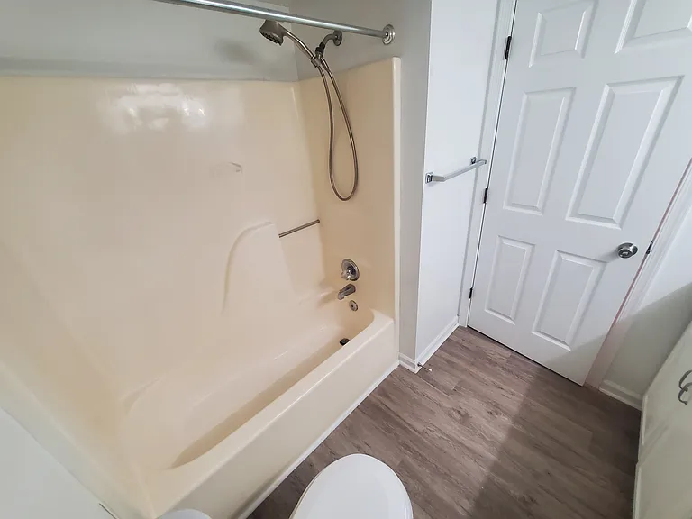 87 Wells Ct — Photo 14