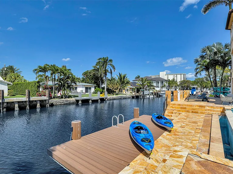 1011 Rhodes Villa Ave — Photo 47