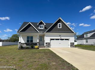 1912 Waylen Dr, Greenville, NC 27834