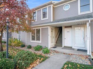 1601 S 16th St APT 11, Goshen, IN