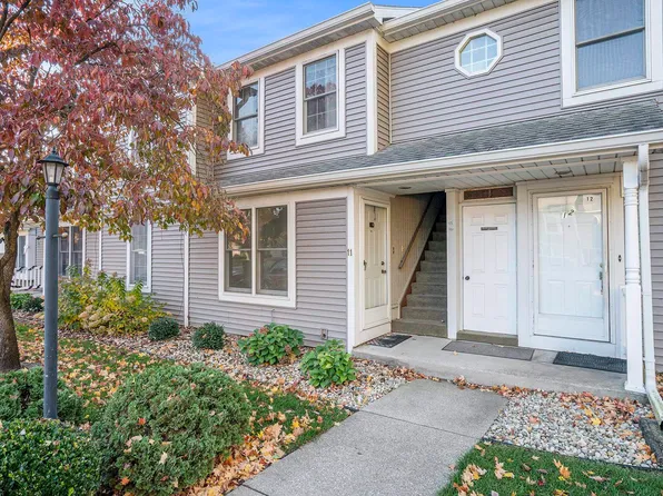 1601 S 16th St APT 11, Goshen, IN 46526