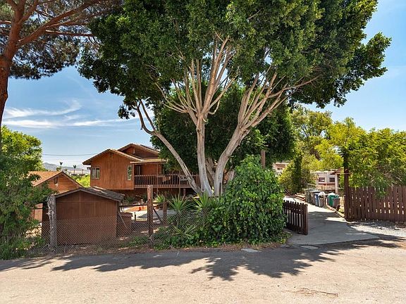 5th image of 2941 Pioneer Way