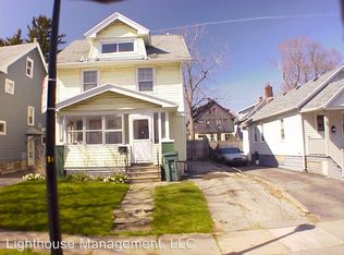 180 Delamaine Dr, Rochester, NY 14621