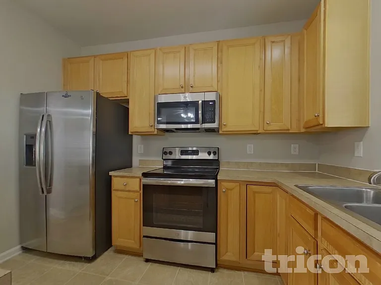 1619 Bitter Creek Dr — Photo 8