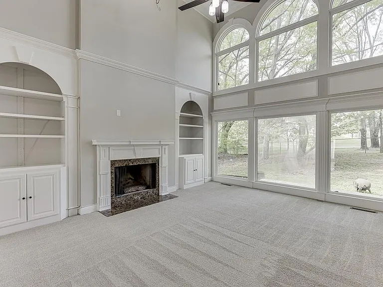 9345 Riverclub Pkwy — Photo 12