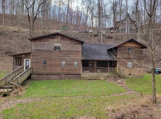 6440 Madison Creek Rd, Salt Rock, WV 25559