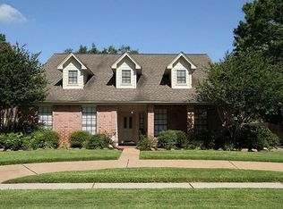 9915 Churchill Way Dr, Houston, TX 77065