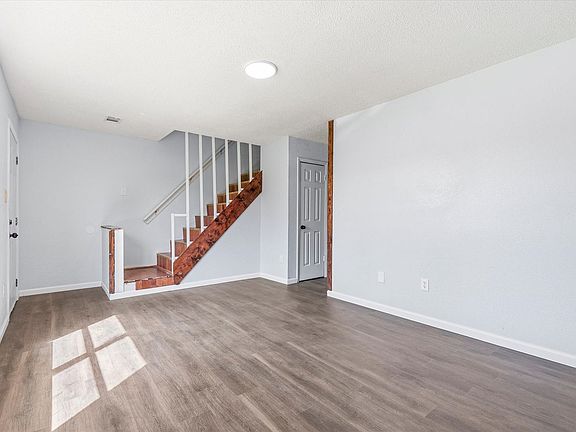 4th image of 1803-1835 Cedar Heights Dr #1814
