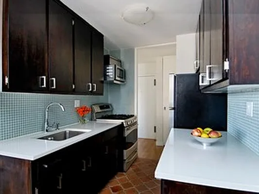 Sold by Corcoran | media 14