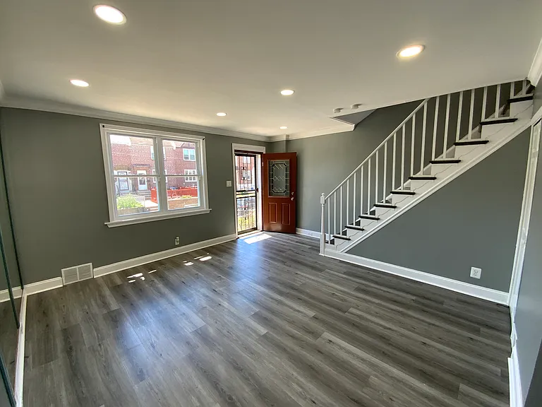 2545 S Bellford St — Photo 9