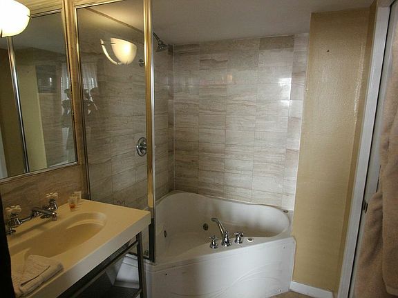 2nd image of 100 Collins Ave #215