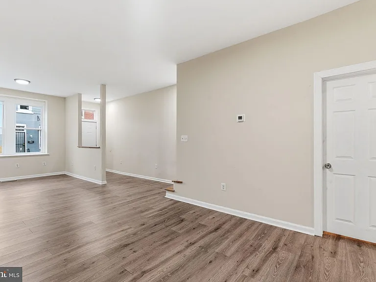 1817 N Gratz St — Photo 9