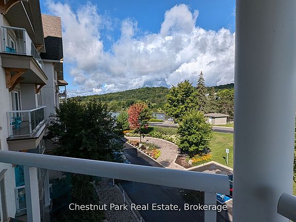 4th image of 25 Pen Lake Point Rd #316