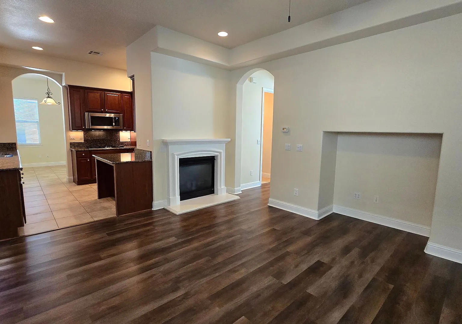 Two Story Home in Somersett Vue Community — Photo 3