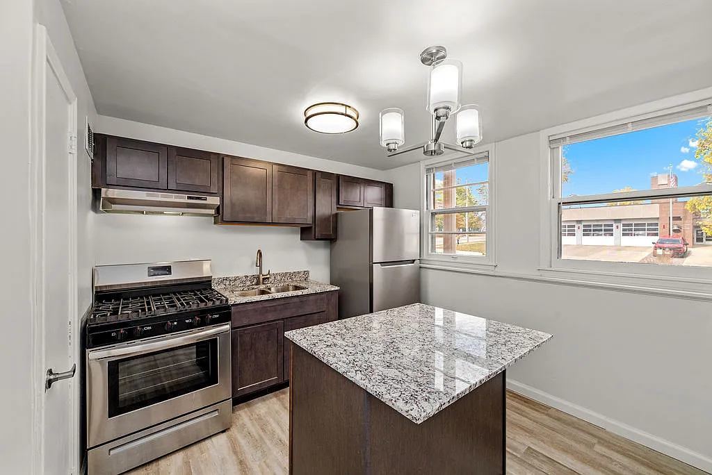 The Faribo Apartments — Photo 1
