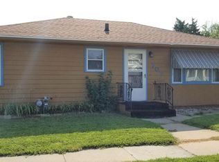 707 S 1st St, Norfolk, NE 68701