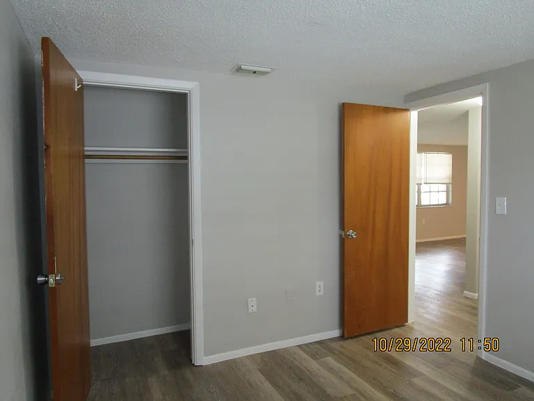 9615 Gray Fox Ln — Photo 8